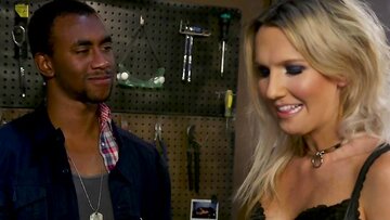 Black Buck Wright Blows Cover For Anal Sex With Biker