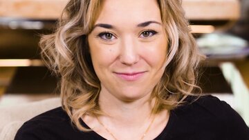 Blonde Nicki Hunter B pussy rammed by a lucky hunk