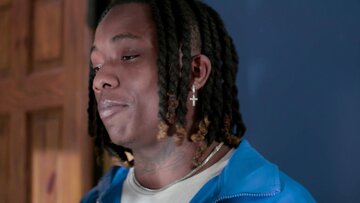 Black Equipment Manager Fucks Teen Cheerleader Wet