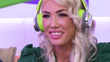 MILFs Little Puck & Madison Blaze Go Live