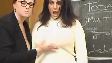 Busty bbw teaching her student a lesson in a classroom