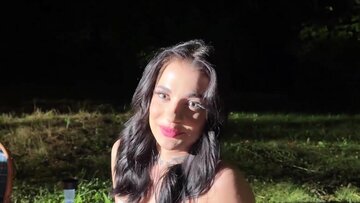 Chloe Heart's picnic turns into a hardcore cuckold scene