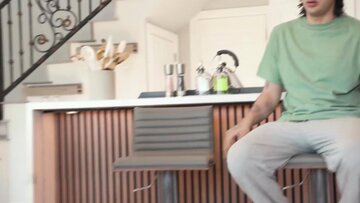 River Lynn notices stepbro pops a boner