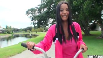 A Pussy Play After Bicycle Ride