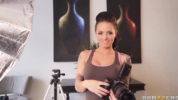 Christy Mack and Eva Angelina suck the same cock