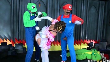 Brooklyn Chase Mario and Luigi fucking princess