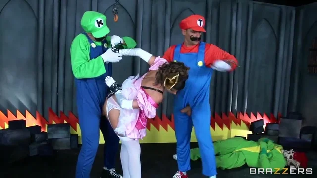 Brooklyn Chase Mario and Luigi fucking princess - Free Porn Video - AlotPorn